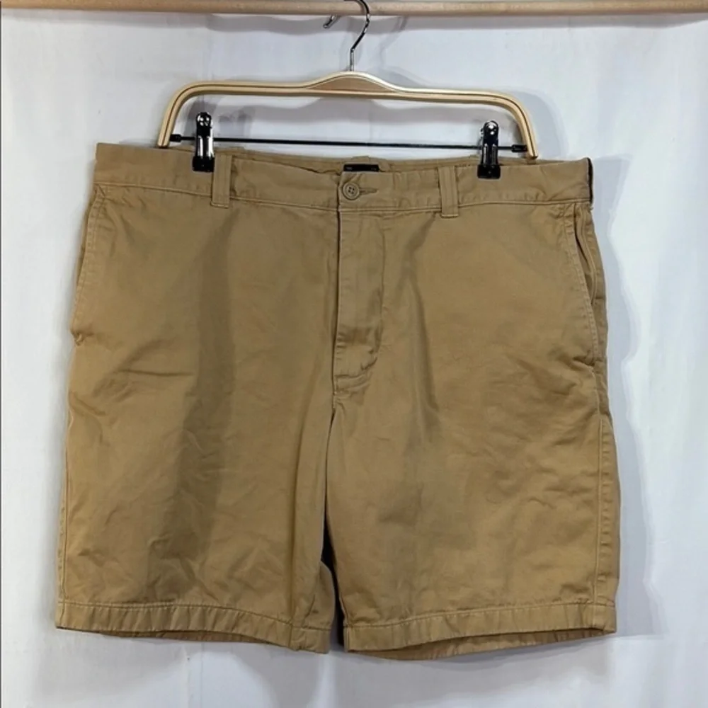 🚢 J. Crew Tan Flat Front Shorts with Classic Design